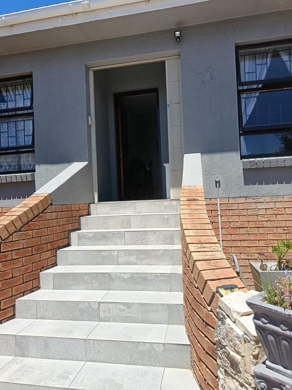 4 Bedroom Property for Sale in Heiderand Western Cape